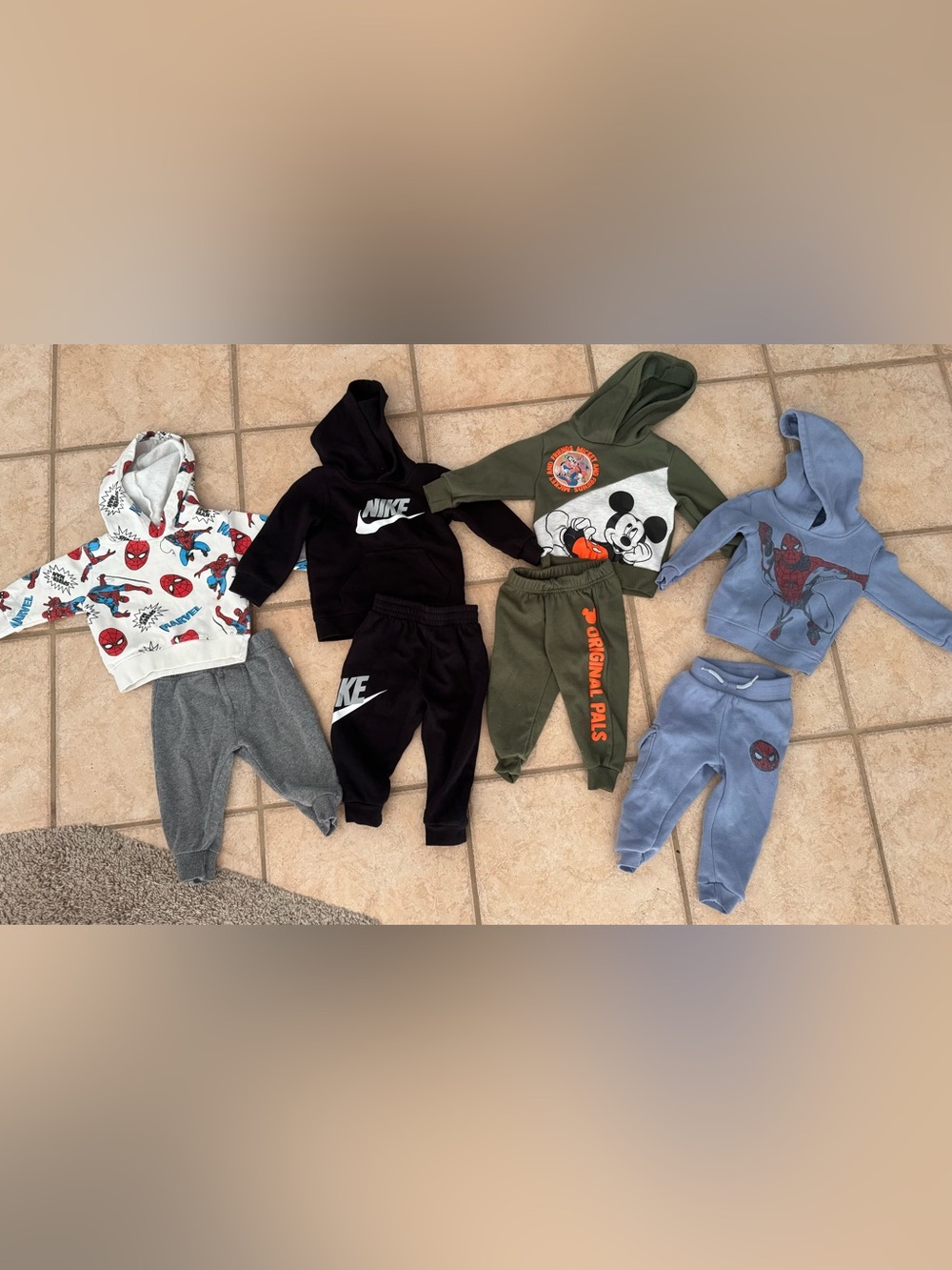 4 Sets of Sweatsuits Sweatpants/Hoodies Baby Boy Size 12 months Nike Marvel